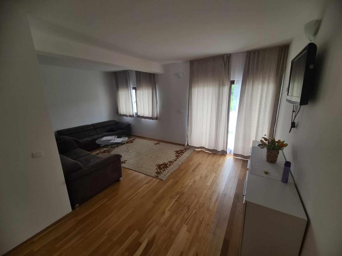 Hotel Lohovo Bihać Zewnętrze zdjęcie