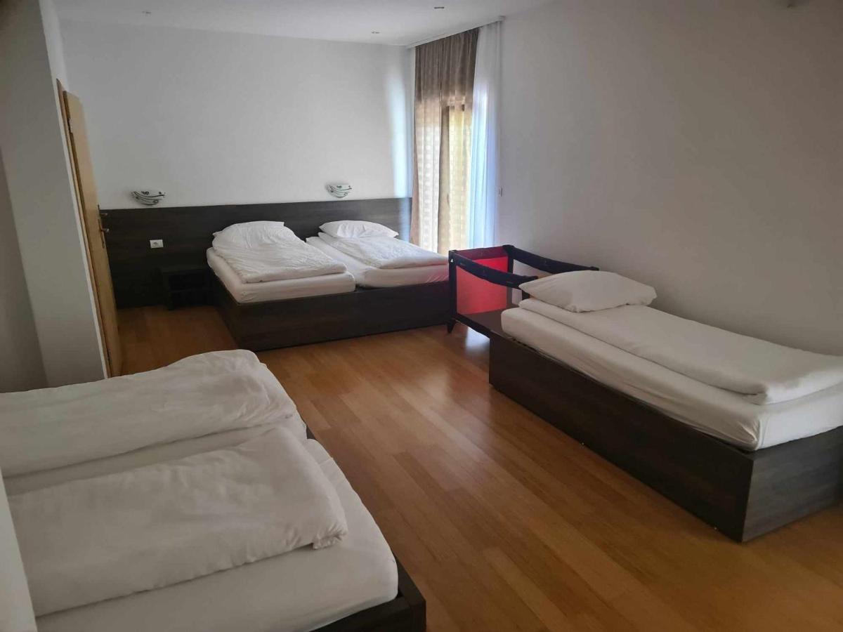 Hotel Lohovo Bihać Zewnętrze zdjęcie